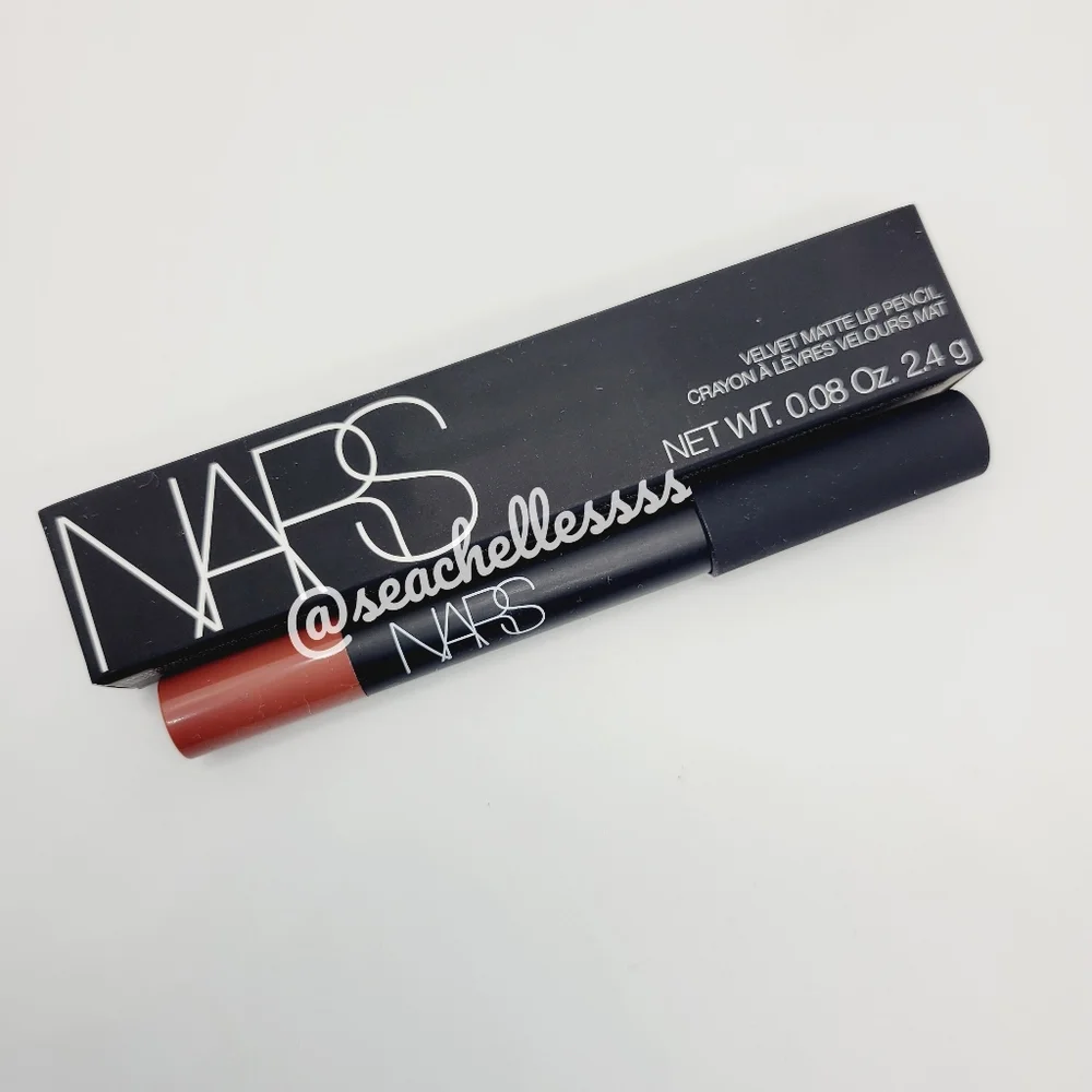 Walkyrie Velvet Matte Lip Pencil Soft Warm Brown Nars Brand New in Box Authentic
